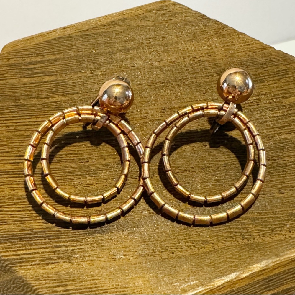 Vintage copper concentric circles dangling hoop earrings clip on